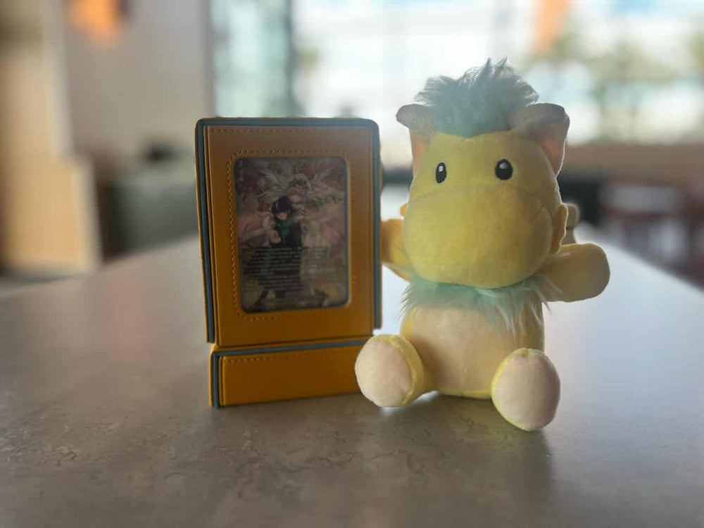 Erika + Gabwelius / Nao + Sybilt Deck Box